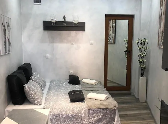 Center Dream House